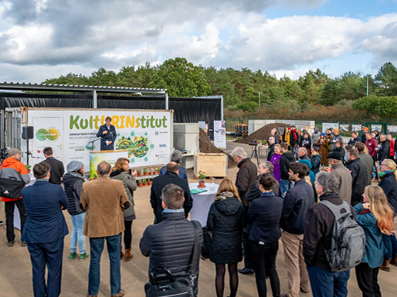 Neue zirkulierBAR Forschungsanlage in Eberswalde eröffnet 