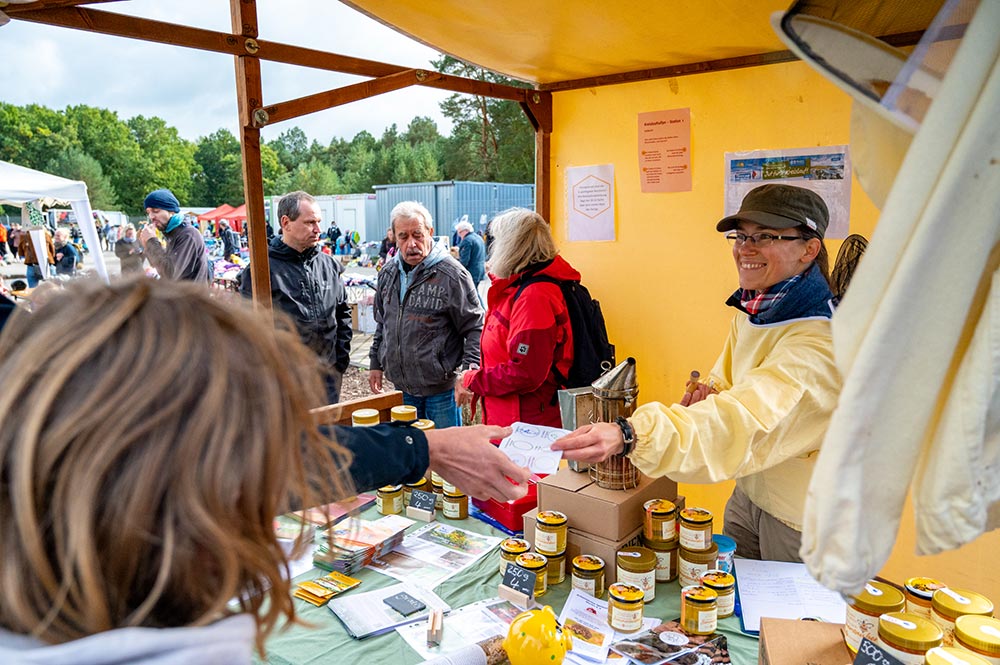 Honigbar Tag Der Offenen Tur Kwb  © Torsten Stapel