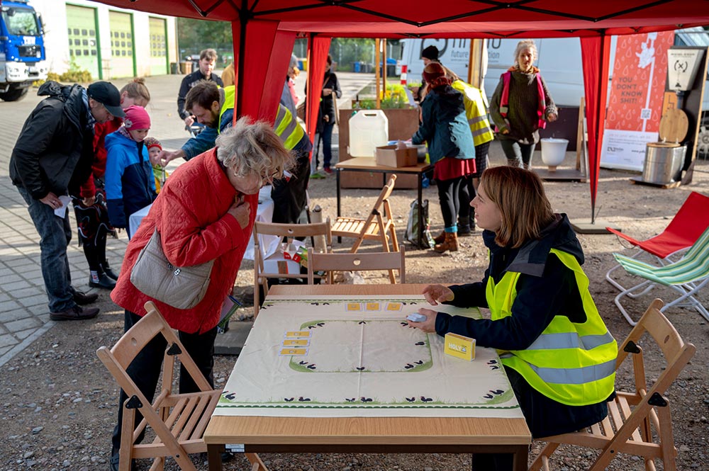 Zirkulierbar Infostand Tag Der Offenen Tur 7  © Torsten Stapel
