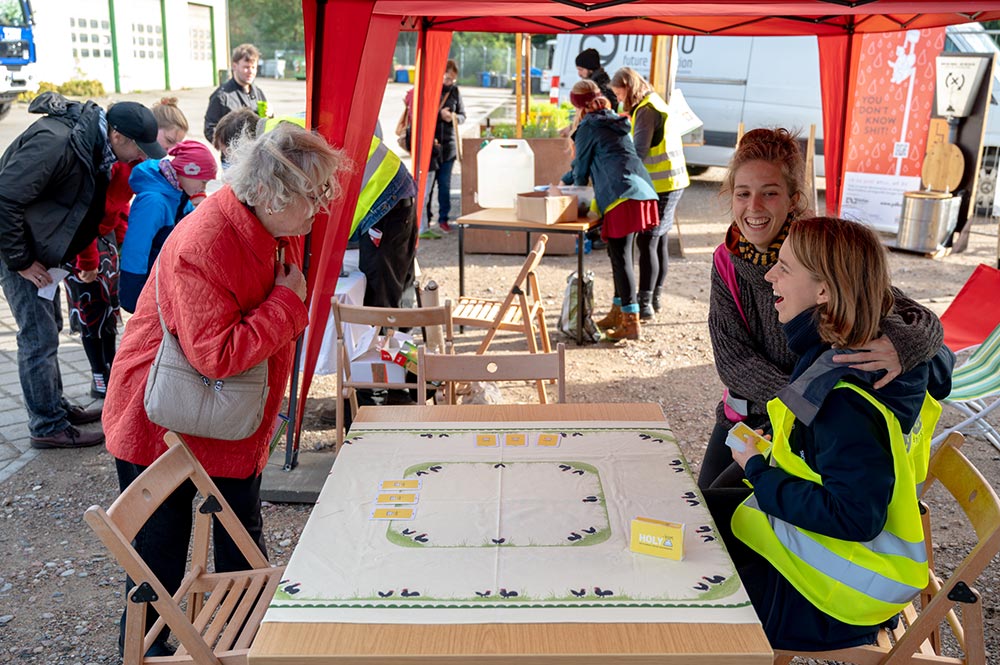 Zirkulierbar Infostand Tag Der Offenen Tur 8  © Torsten Stapel