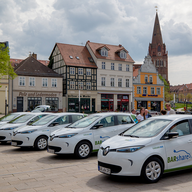 BARshare Fahrzeuge auf dem Marktplatz in Eberswalde